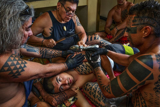 New Zealand Culture: Maori Tattoos - Down Under Endeavours